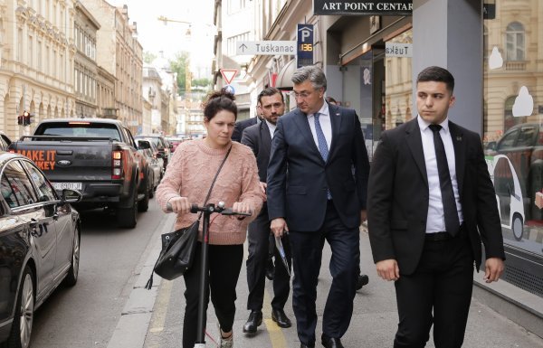 Dolazak čelnika HDZ-a na sjednicu šireg predsjedništva HDZ-a