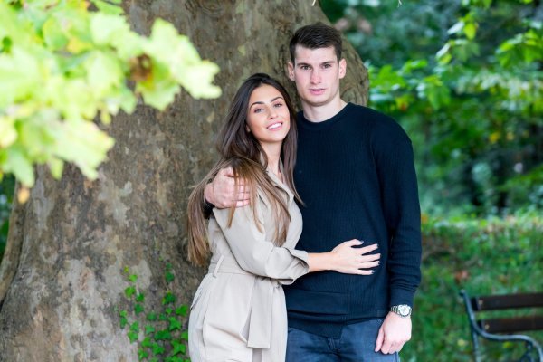 Dominik Livaković, Helena Matić