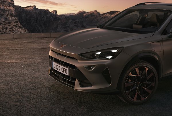 CUPRA osvježila Formentor i Leon