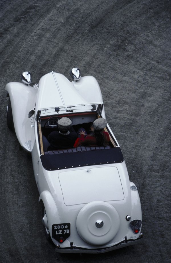 Traction Avant Roadster