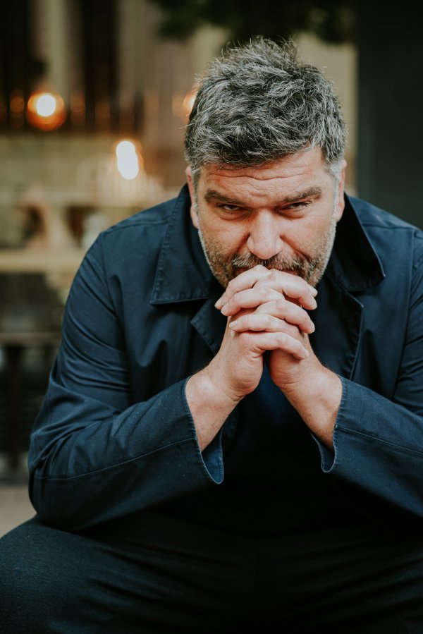 'Krao je od bogatih da potakne priče o sebi'