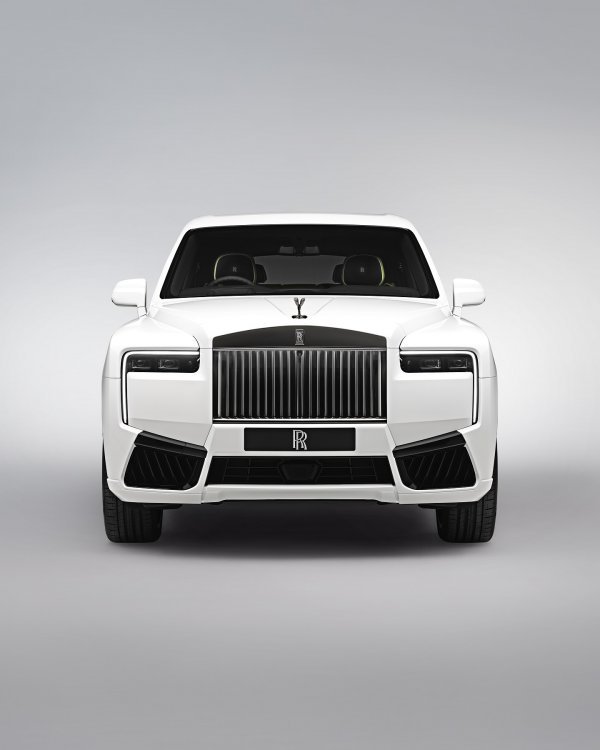 Rolls-Royce Black Badge Cullinan Series II