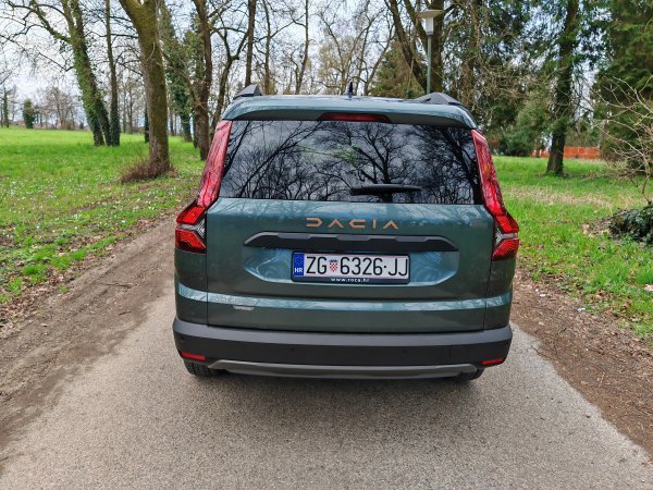 Dacia Jogger Extreme Hybrid 140