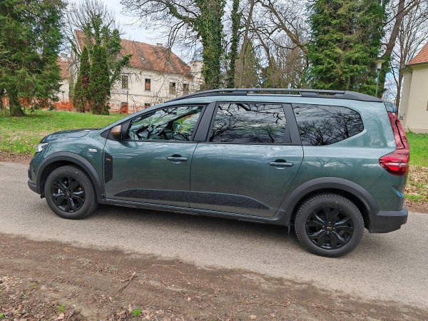 Dacia Jogger Extreme Hybrid 140
