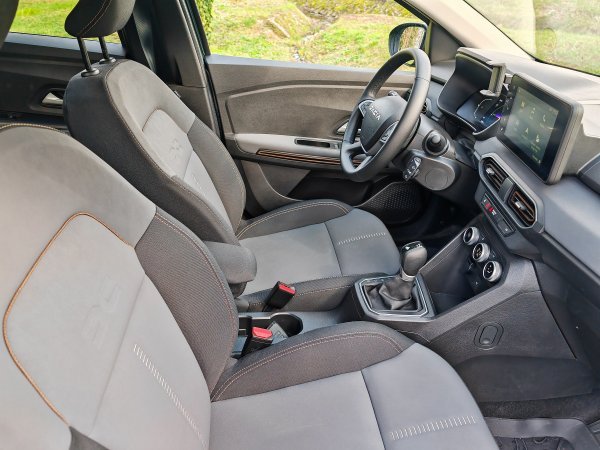 Dacia Jogger Extreme Hybrid 140