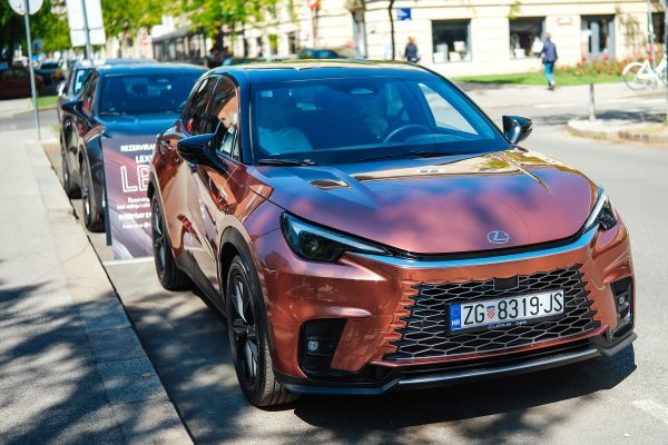 Lexus LBX: predstavljanje u Martićevoj ulici u Zagrebu