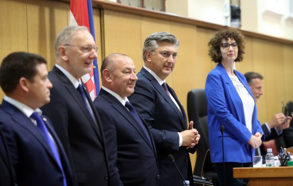 Izglasano povjerenje Vladi HDZ-a i DP-a