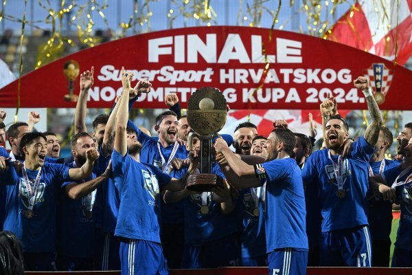 Dinamo slavlje nakon osvojenog Kupa 22.5.2024.