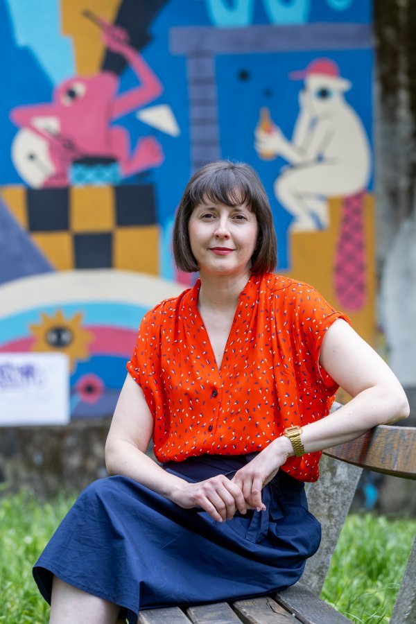 'Iako smo na neki način specijalizirani za suvremenu umjetnost i kulturu, kroz sve ove društveno-kulturne aktivnosti nastojimo, koliko je to god moguće, biti mjesto susreta u kvartu i šire'