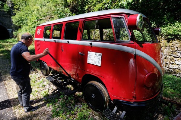 Željeznički bus VW Bulli iz 1955. – poznat i kao Klv -20