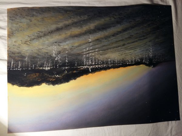 Ladine slike i lampe koje izrađuje od recikliranog materijala