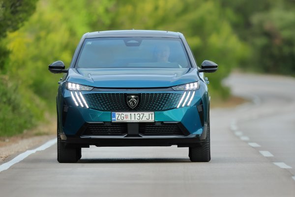 Peugeot e-3008 - hrvatska premijera