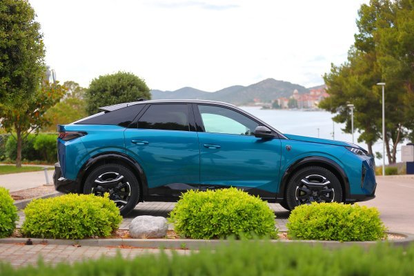 Peugeot e-3008 - hrvatska premijera