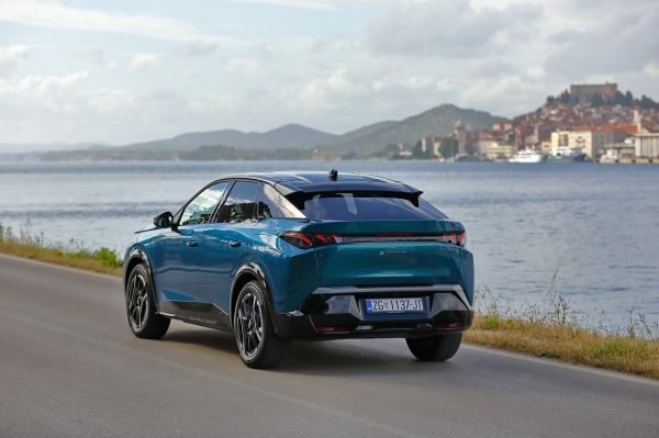 Peugeot e-3008 - hrvatska premijera