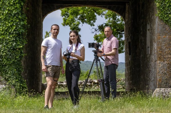 Baby Lasagna, Elizabeta Ružić i Josip Pino Ružić