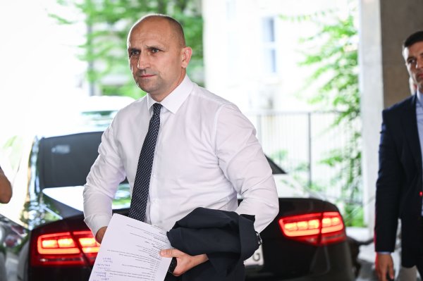 Zagreb: Dolazak članova HDZ-a na sjednicu Šireg predsjedništva stranke