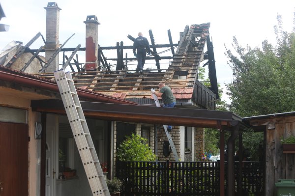 Protueksplozijski pregled i očevid na požarištu kuće na Borlinu