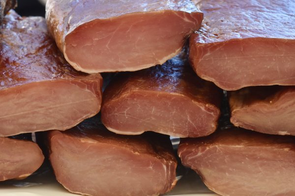Povučeno suho meso hrvatskog proizvođača zbog bakterije: Evo gdje ste ga mogli kupiti