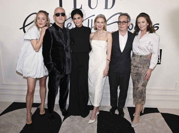 Glumačka postava serije 'Feud: Capote vs. The Swans' s redateljem Ryanom Murphyjem