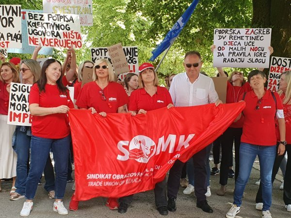Prosvjed radnica iz vrtića u Slunju