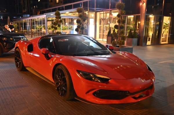 Ferrari u kojem se vozio Stephen Bartulica