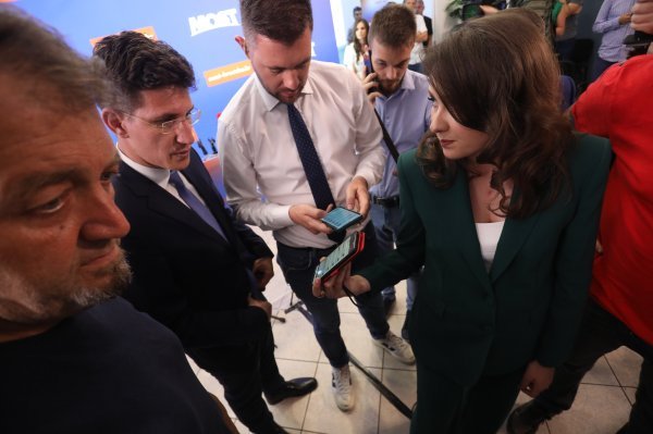 Izborna noć u stožeru Mosta - EU izbori