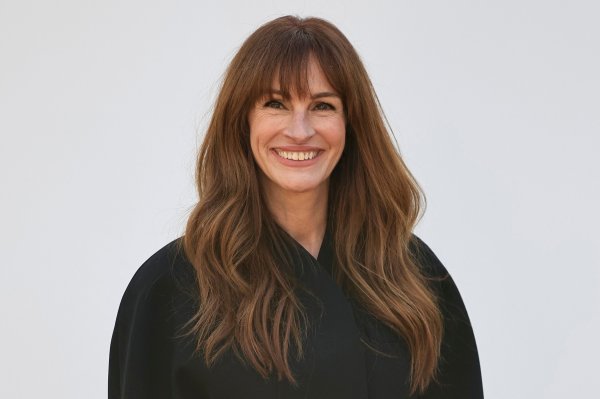 Julia Roberts