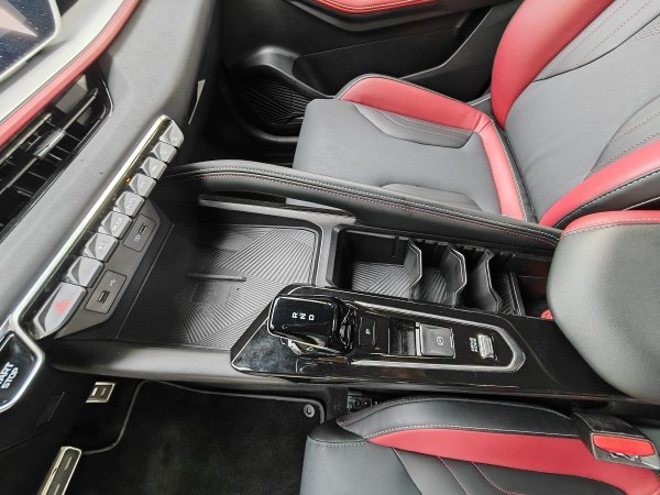 Geely Coolray GF+