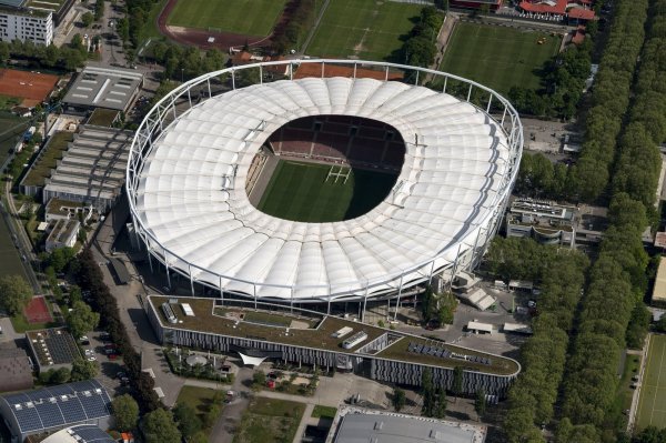 Mercedes-Benz Arena