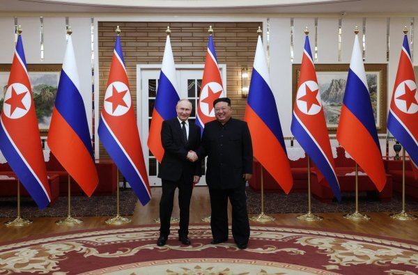 https://www.theguardian.com/world/live/2024/jun/19/north-korea-live-updates-vladimir-putin-kim-jong-un-pyongyang-latest-news