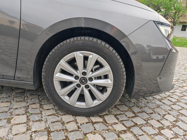 Opel Astra Sports Tourer Edition 1.2 XHL S/S (81 kW/110 KS) sa 6-brzinskim ručnim mjenjačem