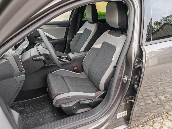Opel Astra Sports Tourer Edition 1.2 XHL S/S (81 kW/110 KS) sa 6-brzinskim ručnim mjenjačem