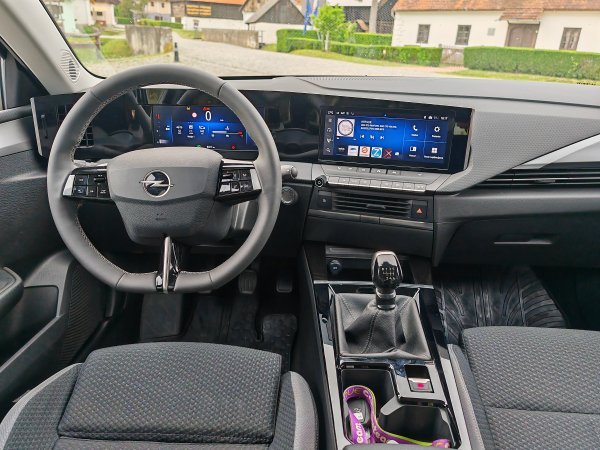 Opel Astra Sports Tourer Edition 1.2 XHL S/S (81 kW/110 KS) sa 6-brzinskim ručnim mjenjačem