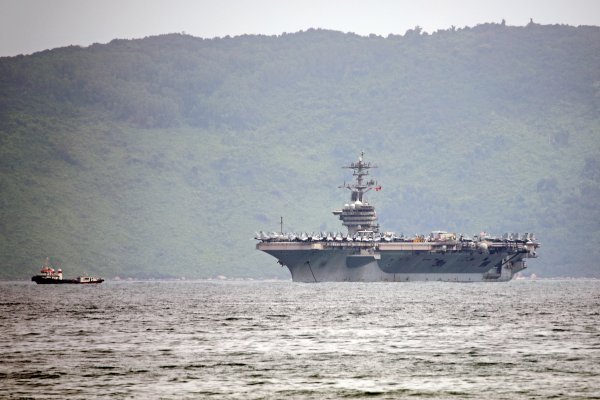 Nosač aviona USS Theodore Roosevelt