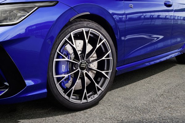 Volkswagen Golf R