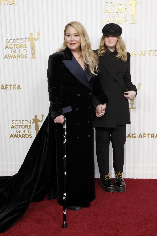 Christine Applegate i Sadie LeNoble