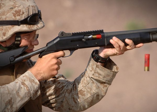 Sačmarica Benelli M4