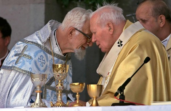Papa Ivan Pavao II u Armeniji