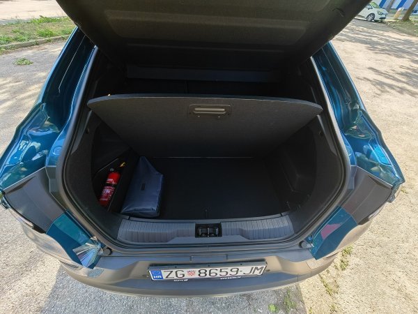 Renault Mégane Conquest esprit Alpine mild hybrid 160 EDC