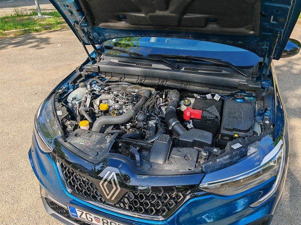 Renault Mégane Conquest esprit Alpine mild hybrid 160 EDC