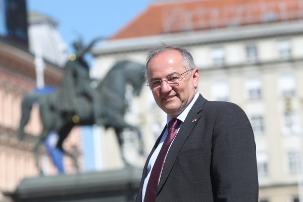 Josip Juratović