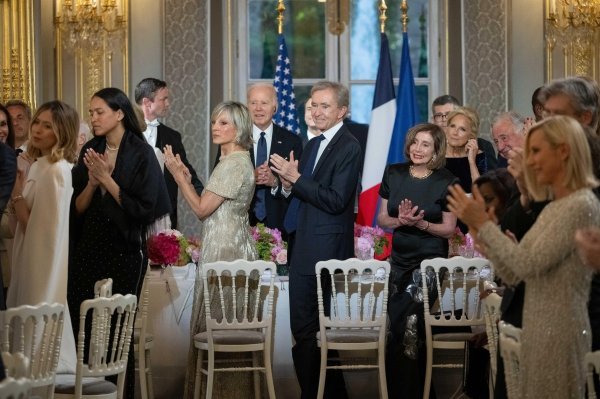 Joe Biden, Bernard Arnault i njegova supruga Helene Mercier Arnault