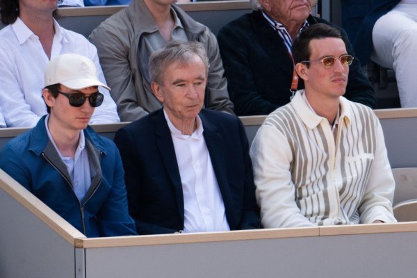 Jean, Bernard i Frederic Arnault na Roland Garrosu 2024.