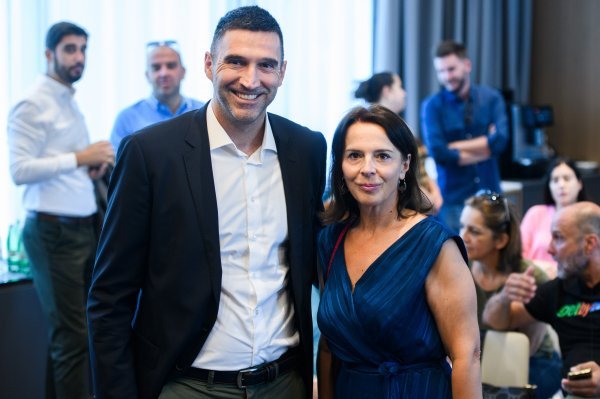 Državni tajnik Josip Pavić i direktorica Turističke zajednice Splitsko-dalmatinske županije Ivana Vladović