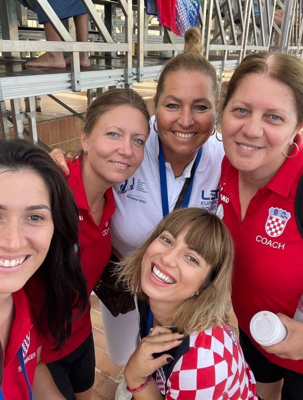 Iva Šimenc s hrvatskim reprezentativkama