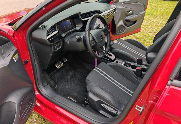 Opel Corsa 1.2 GS 100 KS AT8