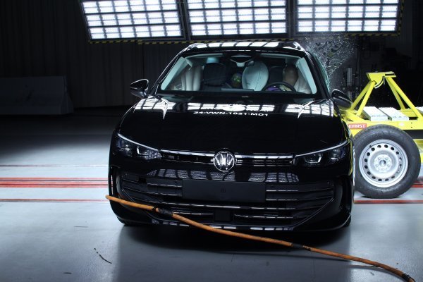 Volkswagen Passat zaradio pet zvjezdica na Euro NCAP-u