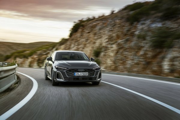 Audi A5 limuzina