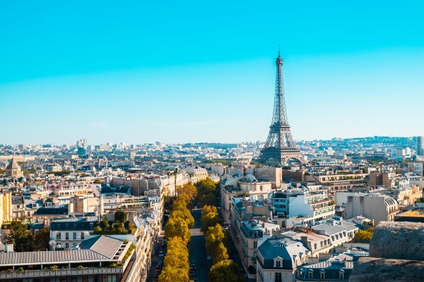 Pogled na Pariz