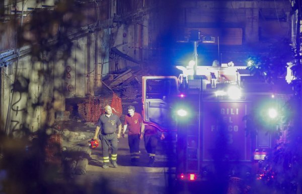 Urušavanje balkona u Napulju